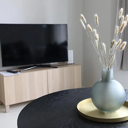 2Ndhomes Central 2Br Apartment With Sauna & Balcony Helsinki Exterior photo